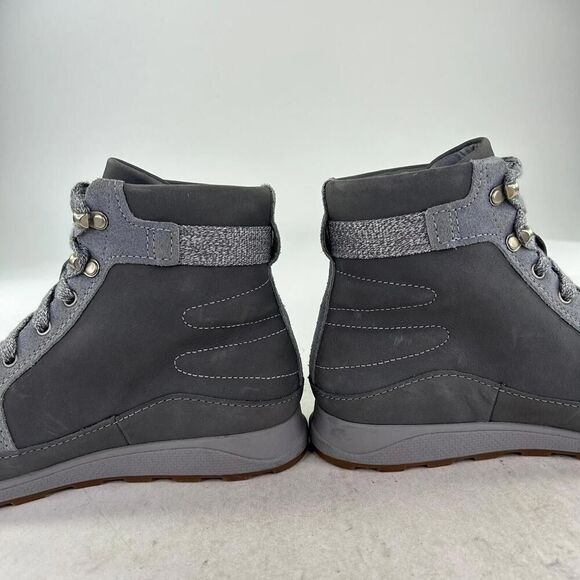Chaco Castlerock Ladie Hiking Ankle Boot US 6.5 Gray Lace Up Waterproof Booties - Picture 8 of 10